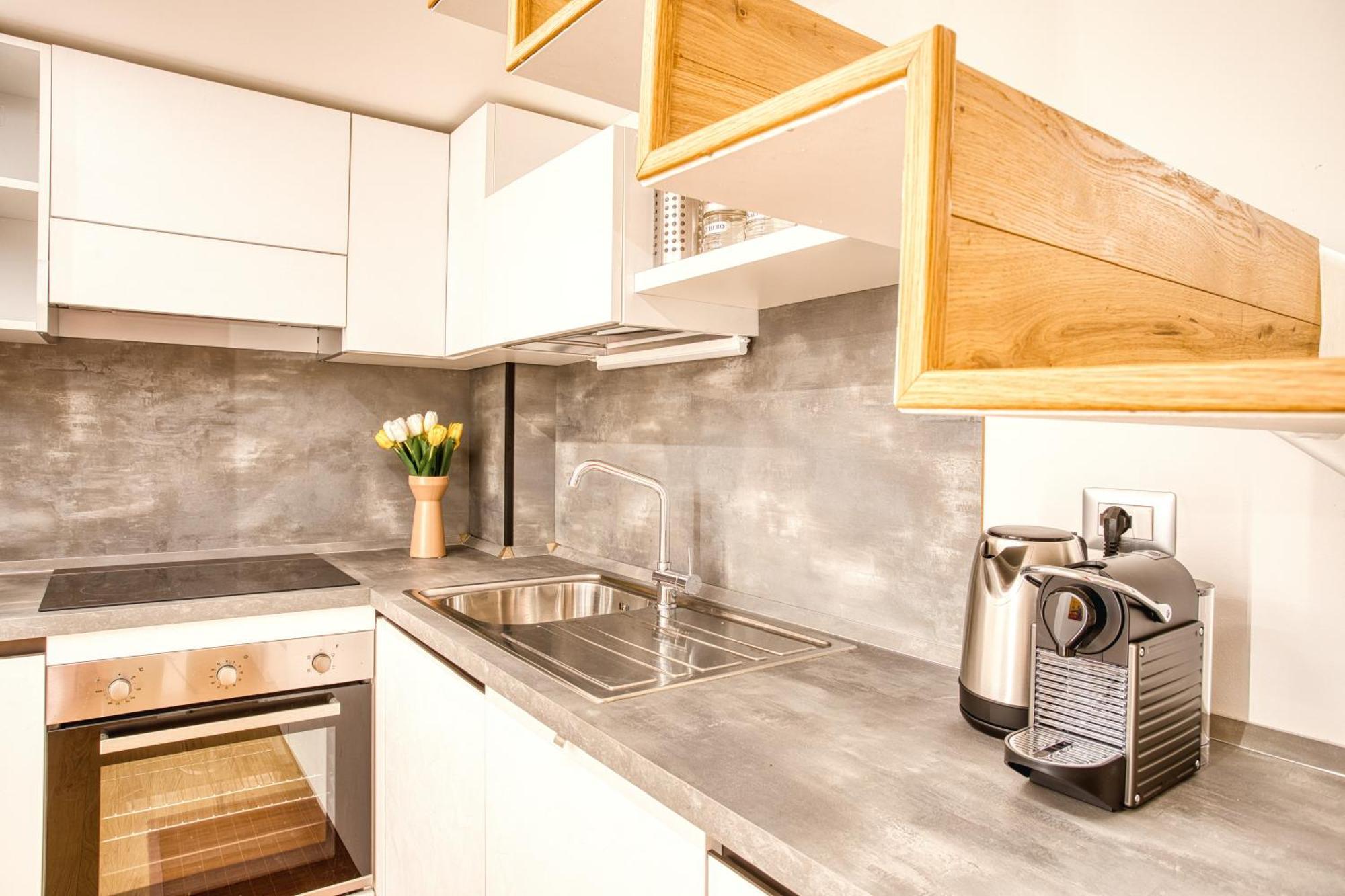 Walk To Navigli - Via Gola - 2 Bedrooms Apt Milão Exterior foto